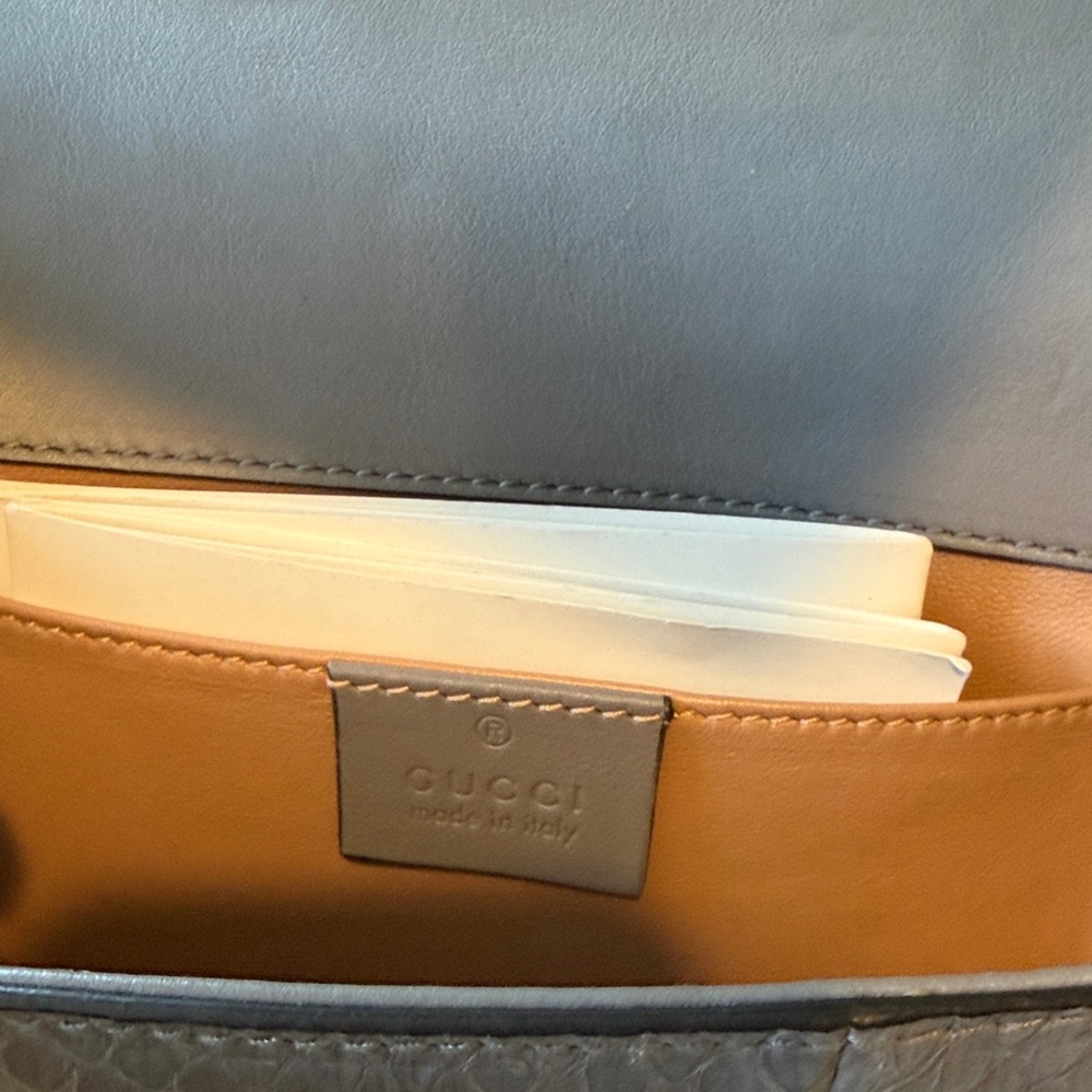 Gucci python GG Grey Clutch - Picture 7 of 8
